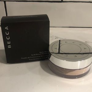 BECCA's Hydra-Mist Set & Refresh Powder